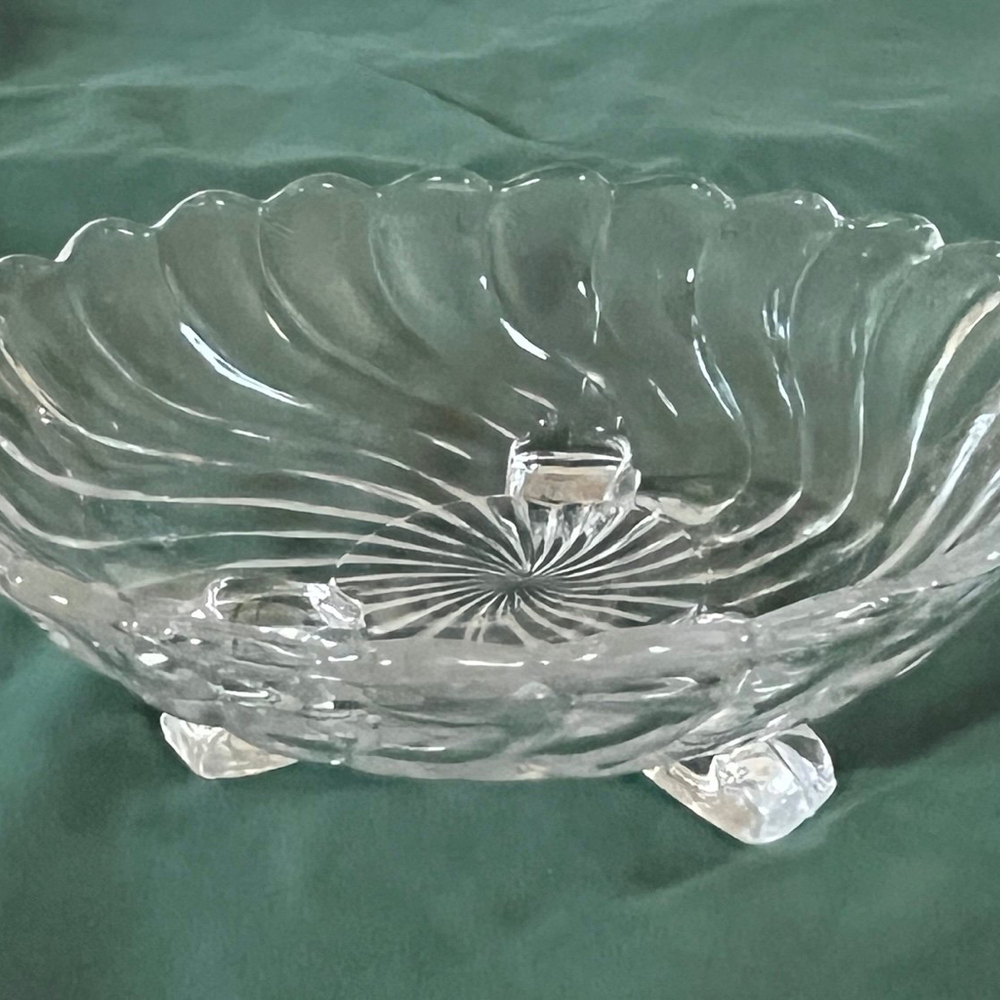Historian colony swirl three footed bonbon candy dish